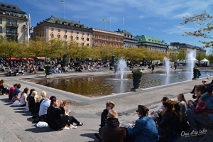 Fika in Kungsträdgården
