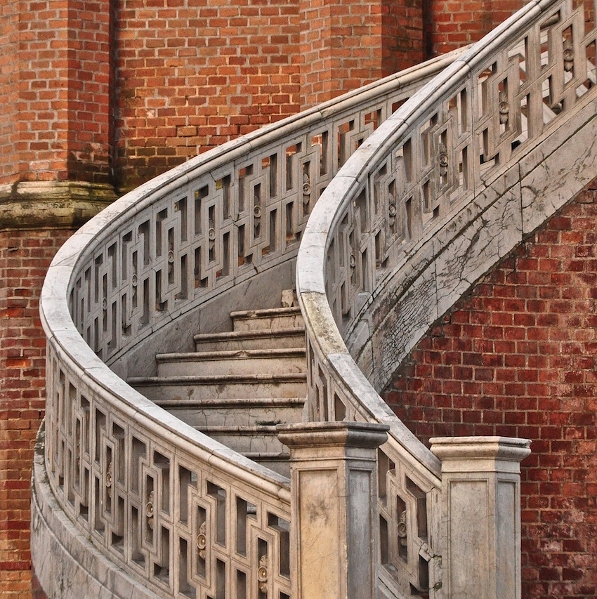 Trinity Chapel staircase - Stirbey Domain